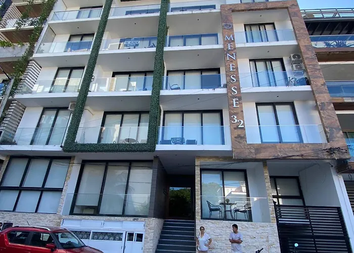 Luxury 5th Avenue Menesse 32